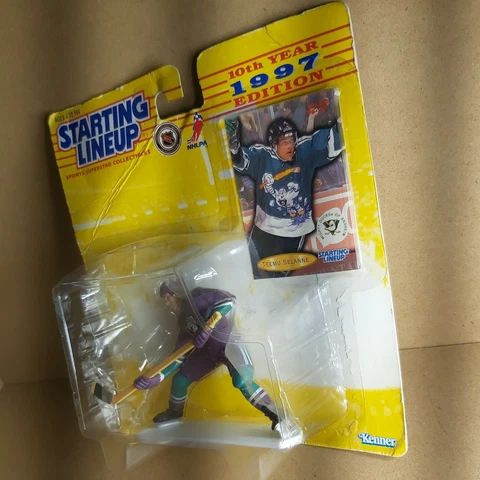 1997 NHL starting lineup action figure teemu selanne with collector card used Cover