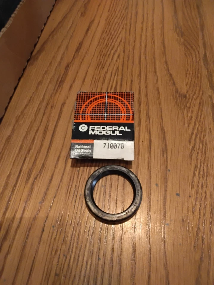 Federal Mogul National Oil Seals 710070 Seal Fits Datsun Nissan Toyota Brand New Foto 1 de 1