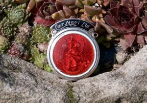 ENAMEL AUTOMOBILE CAR DASH BADGE # ST. CHRISTOPHER TRAVELERS PROTECTION CAR MART - Bild 1 von 2