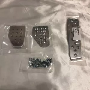 Ferrari 308 328 348 F355 Aluminum Pedal Set New - Foto 1 di 3