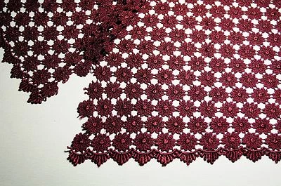 Unotrim 37» Daisy Венеции кружева ткани по всей стороне зубчатый край 9 цветов - Изображение 1 из 4