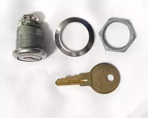 Cerradura de carga o cerradura de carga vintage para avión Cessna con 1 llave de lote antiguo - Imagen 1 de 13