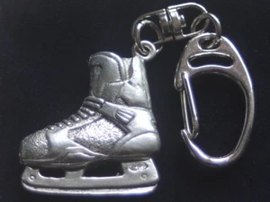 Eishockeyschuh Schlüsselanhänger & Geschenketui, 3D Silber Metall Zinn Edelstahl - Bild 1 von 3