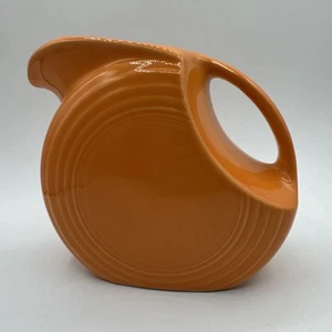 FIESTAWARE Large Tangerine Disc Water Pitcher Retired Excellent Pre-Owned - Picture 1 of 19