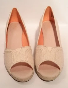 Sonoma Gold Wedge Cork Heel Women's Shoe 11M New - Picture 1 of 6