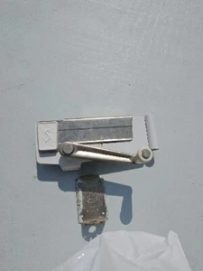 Vintage Swing-A-Way Wall Mount Manual Can Opener USA Swing Away COMPLETE - Picture 1 of 4