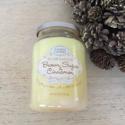 Yankee Candle - BROWN SUGAR & Cinnamon - 22 oz - Food & Baking Scent!! - RARE!! - Photo 1/4