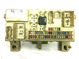  Ford Focus 1.6 TDCI GEM 4M5T14A073AG 6U24528 Body Computer Box Fuses - Picture 1 of 2