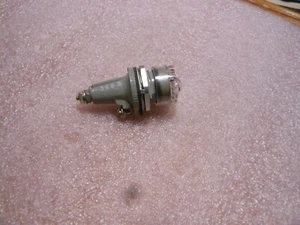 FIC CORP FUSEHOLDER # FHL32W NSN: 5920-00-816-1111 # 1653486-5 30A 250V.MAX - Picture 1 of 5