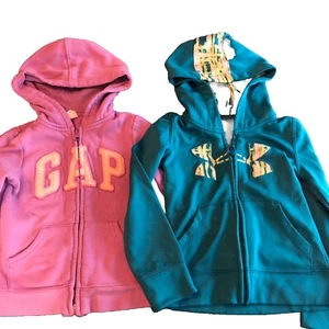 LOT 2 Girls Sz 4T Hooded Full Zip Up Sweatshirts UNDER ARMOUR & GAP KIDS - Picture 1 of 4