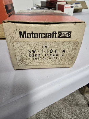 NOS Neutral Safety Switch Ford Maverick Mercury Comet SW-1104-A Foto 1 de 3