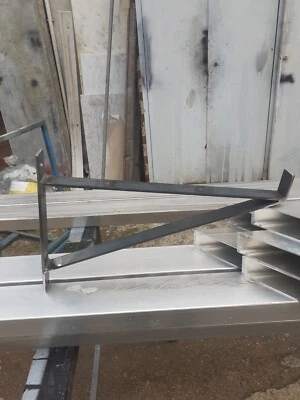 Staffe per mensole carichi pesanti  - Immagine 1 di 2