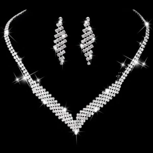 Juego de Pendientes de Disfraz de Disfraz Diamante Cristal Brillante Hojas de Plata - Imagen 1 de 4