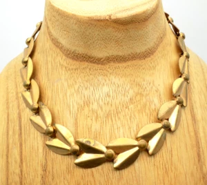 Vintage 1940s Abstract Brass Leaf Collar Choker Necklace 16" - Picture 1 of 5