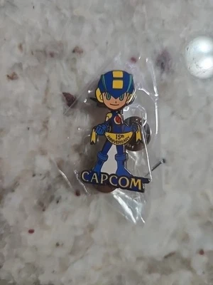 Mega Man Capcom E3 Bobblehead-Style 15th Anniversary Pin Back Button Promo NEW! - Image 1 of 4