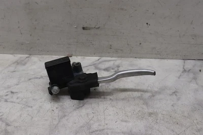 2007-2012 Suzuki Burgman 400 cilindro mestre de freio esquerdo  - Imagem 1 de 4