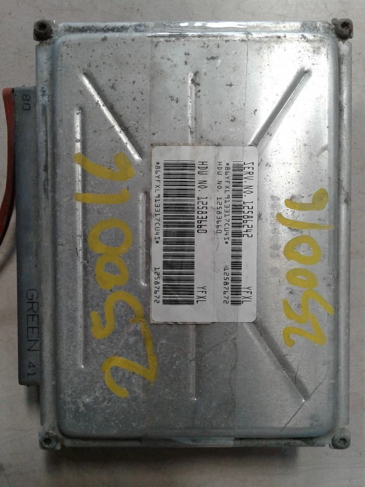 Módulo de control electrónico ECM motor ID 12586242 compatible con 04 AVALANCHE 1500 835439 Foto 1 de 4