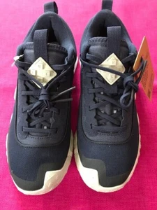 Nike Air Diamond Varsity Turf Men's 7.5 Baseball Shoes Navy/White DZ0502-400 - Picture 1 of 12
