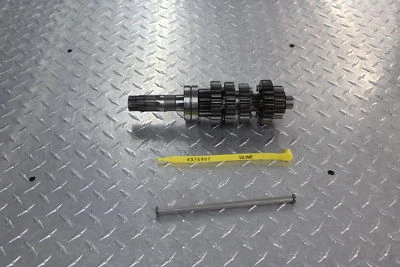 Suzuki GSXR1000 2003 eje principal con engranajes eje de transmisión Foto 1 de 4