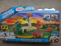 thomas avalanche escape set pieces