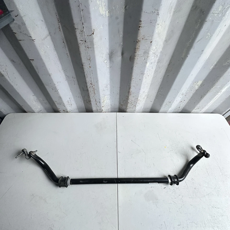 14-19 Chevrolet Corvette C7 Rear Anti Roll Sway Bar Stabilizer OEM W LINKS - Image 1 of 4