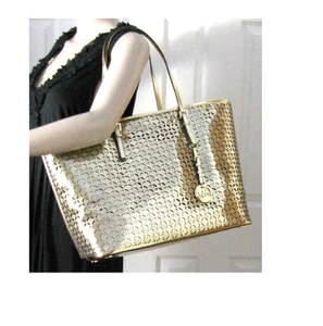 NEW MICHAEL KORS FLOWER PERFORATED GOLD LEATHER TRAVEL TOTE,SHOULDER ,HANDBAG - Picture 1 of 9