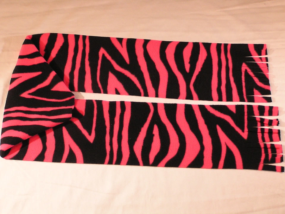 Bufanda polar piel de cebra rosa neón estampado animal Foto 1 de 1