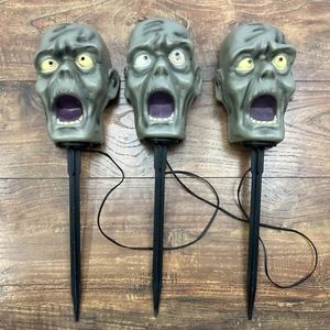 Set of 3 Zombie Head Yard Stakes Plastic Halloween Sound & Lights *See Video* - Picture 1 of 10