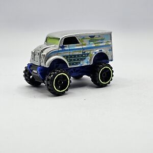 Hot Wheels MONSTER DAIRY DELIVERY Silver LOOSE 1/64