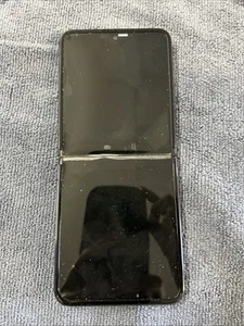 Samsung Galaxy Z Flip 3 128GB (Unlocked) Cracked Screen - Picture 1 of 3
