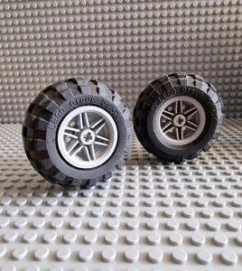 Lego Technic Technik Reifen 56x26 hellgraue Felge 2 Stück A178 - Picture 1 of 1