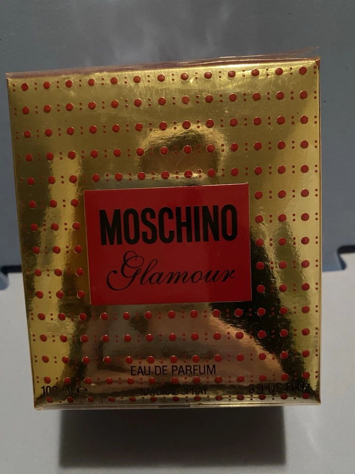 Moschino Glamour 3,4 fl oz EDP *DESCONTINUADO* Foto 1 de 2