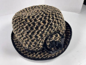 Betmar New York Womens Cloche derby Bell Hat Black Cassat Cap Acrylic bucket - Picture 1 of 8