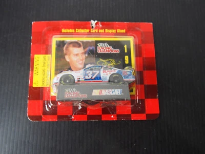 Nascar Racing Champions 1997 Jeremy Mayfield #37 K-Mart RC Cola 1:64 Ford TBird Foto 1 de 3
