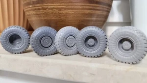 Resin wheels Kozak 2 ICM 1:35 - Zdjęcie 1 z 3