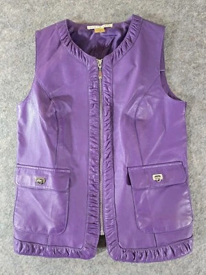 💜 Talla S – Chaleco vintage de cuero púrpura Peter Nygård con volantes y plateado Foto 1 de 4
