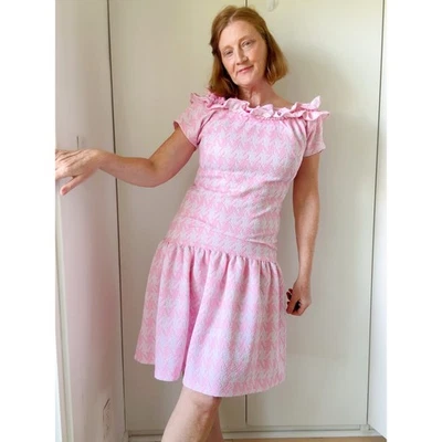 Vintage 60s Pink Houndstooth Dress Size Medium Drop Waist Ruffle Neckline Mod  - Image 1 of 4