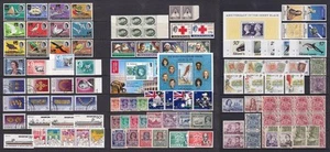 Br Commonwealth Mixed Oddments.  Mostly QEII. MNH, MM, Used etc. Cat app £190 - Picture 1 of 7