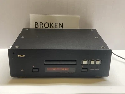TEAC VRDS 7 Compact Disc player - Spares or Repairs - Image 1 of 4