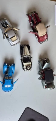 Modellautos von CMC und Burago - Bild 1 von 4