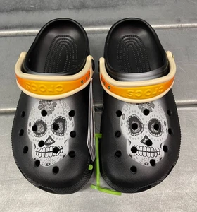 Zuecos Crocs Día de Muertos Mujer 6 Negro Blanco Calavera Diseño Floral - Imagen 1 de 8