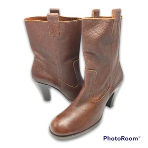 Nine Co Marchik Women’s 9.5 Boot Brown Pebble Leather Pull On 3.5 Heel Ankle Mid - Picture 1 of 12