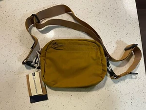 United By Blue Recycled Tan Fanny Pack/Waist Carry-All Purse-Pouch NEW! - Picture 1 of 4