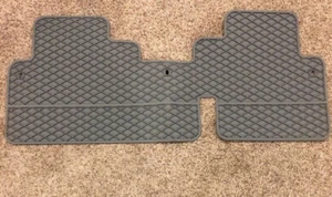GMC Acadia Denali Chevy Traverse All Weather Floor Mat Rear Split Bench 22890441 - Picture 1 of 3