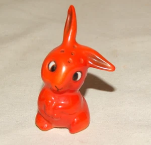 Salzstreuer kleiner Hase ROT Art Deco - Picture 1 of 7