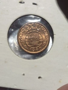 1960 Mozambique (Portugal) 10 Centavos Uncirculated We Combine Shipping - Picture 1 of 4