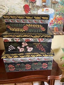 Fabulous Folk Art Nesting Wooden Nesting Boxes/ New-SET OF 3 - Picture 1 of 16