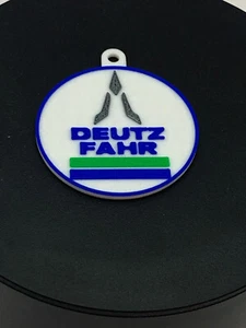 Schlüsselanhänger "DEUTZ FAHR" Logo - Bild 1 von 3