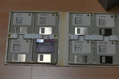 VINTAGE MACINTOSH APPLE LISA 7/7 KOMPLETTES  OFFICE SYSTEM - rar - Bild 1 von 4