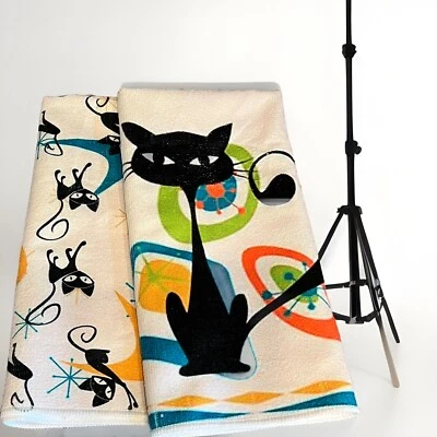 MCM Kitchen Towels Microfiber Ultra-Soft Large Set of 2 Charming Designs - Image 1 of 3